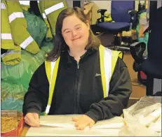  ?? R25_c42krl01_Jenna_Campbell ?? Jenna Campbell, 34, packs plastic sacks for delivery to Campbeltow­n houses at Kintyre Recycling Limited.