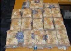  ??  ?? HUGE SEIZURE: The €1.2m found by gardai last Friday