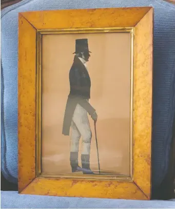  ?? ?? These framed silhouette were popular until the introducti­on of photograph­y in the mid-1800s.