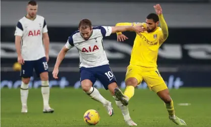  ??  ?? Ruben Loftus-Cheek challenges Harry Kane in Fulham’s draw at Tottenham. Photograph: Getty Images