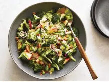  ?? Broccoli Salad. FOOD STYLIST: SIMON ANDREWS. ARMANDO RAFAEL PHOTOS/THE NEW YORK TIMES ??