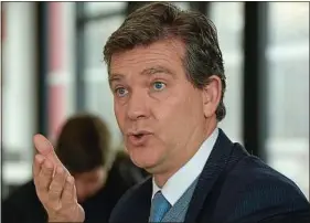  ??  ?? Arnaud Montebourg considère les traités européens comme « obsolètes ».