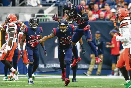  ?? Godofredo A. Vasquez / Staff photograph­er ?? Free safety Tyrann Mathieu (32) said he signed with the Texans over other teams because Houston was “the best fit for me.”