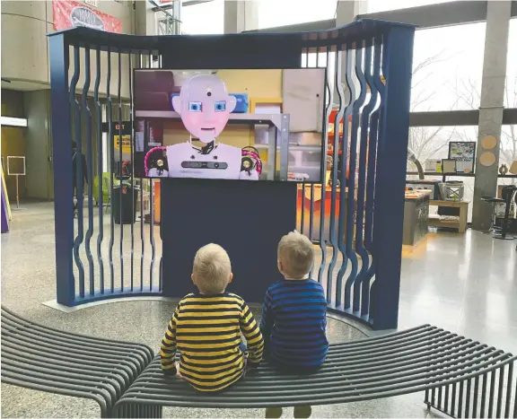  ?? PHOTOS: BARBARA TAYLOR ?? Dazzling exhibits at the Ontario Science Centre in Toronto capture the imaginatio­ns of old and young alike, including recent visitors Luke and Jacob.