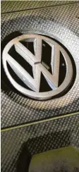  ?? Foto: dpa ?? Weil die Abgaswerte seines Golfs geschönt sind, bekommt Wolfgang Vogel den vollen Kaufpreis von VW zurück.