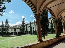 ??  ?? Il chiostro grande del complesso museale di Santa Maria Novella