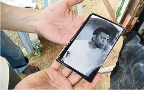  ??  ?? Lim’s first print from a trip to Kampung Petoh in Kuala Rompin, Pahang, in August. The man in the print is Horas of the Jakun tribe.