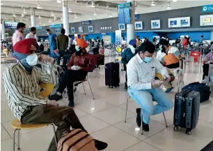  ?? Photo by Juidin Bernarrd ?? HOMEBOUND: On Wednesday, two flights departed from Dubai carrying more than 360 passengers. The flight to Delhi took off with 245 passengers and the flight to Amritsar had 177. —