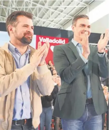  ?? // ICAL ?? Tudanca, Sánchez y Puente, ayer en el acto del PSOE en Valladolid