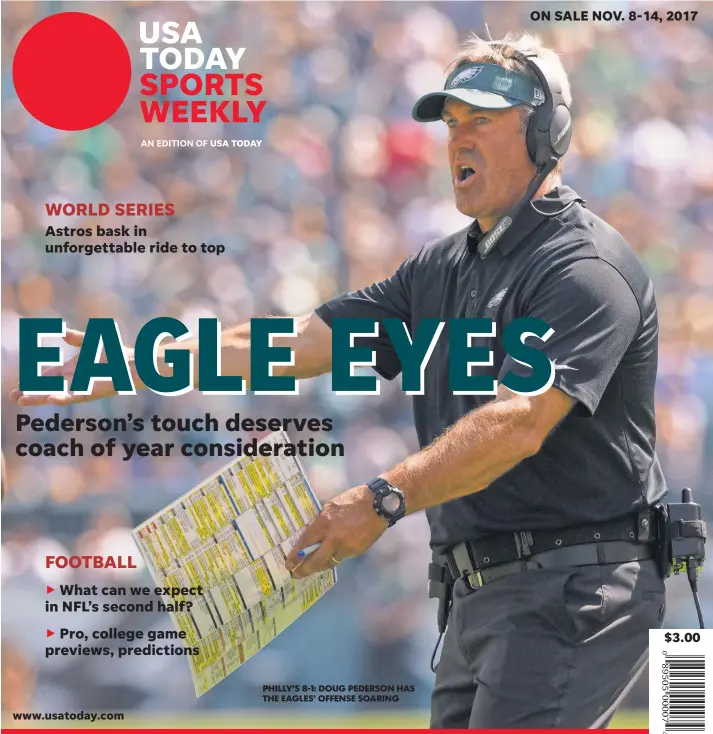  ??  ?? PHILLY’S 8-1: DOUG PEDERSON HAS THE EAGLES’ OFFENSE SOARING