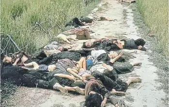  ??  ?? Masacre. Las víctimas de My Lai, en Vietnam, casi todas mujeres, en marzo de 1968.