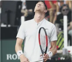  ??  ?? 0 A frustrated Kyle Edmund during his loss to Alexander Zverev.