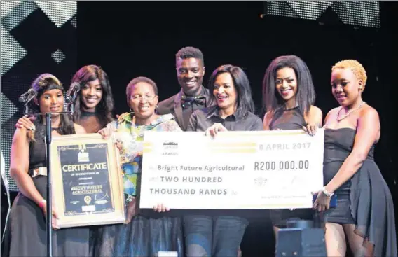  ??  ?? Phindi Zwane (far left) celebrates Bright Future Agricultur­al’s win.