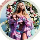  ??  ?? Dunia digegarkan dengan kelahiran anak kembar Beyonce dan Jay Z. 16 petugas khas dilantik bagi menjaga pasangan kembar ini.