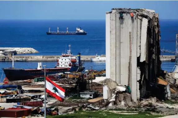  ?? (AFP/Getty) ?? A view of the damaged grain silos at the port of Beirut