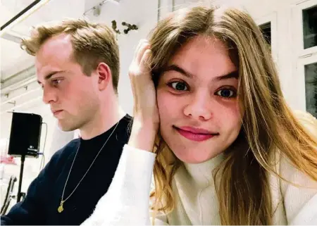  ?? INSTAGRAM ?? Jo Dietrich und Yaël Meier vom Start-up Zeam wissen, wie man auf Tiktok erfolgreic­h ist.