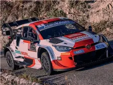  ?? GETTY ?? Leader La Toyota Gr Yaris di Sebastien Ogier, 38 anni, iridato in carica