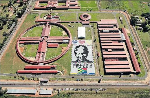  ?? Pictures: JOHN HOGG ?? HONOURED: Massive Mandela Masterpiec­e made up of crochet blankets was unveiled at Zonderwate­r Prison outside Cullinan in celebratio­n and memory of Nelson Mandela's centenary