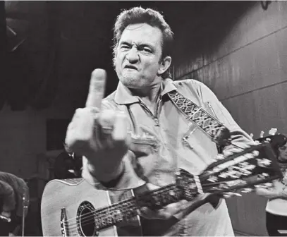  ??  ?? «I Walk The Line» y «Folsom Prison Blues», de Johnny Cash, forman parte del catálogo vendido