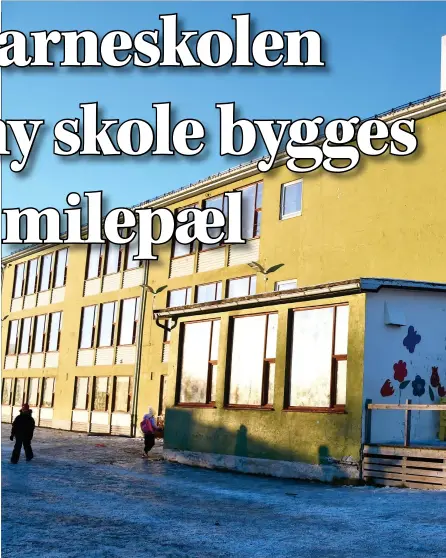  ?? FOTO: TORBJØRN O. KARLSEN ?? SKAL RIVES: Bygget som huser Skjervøy barneskole i dag skal rives - i sin helhet. Det bestemte kommunesty­ret torsdag.