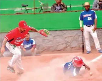  ??  ?? El próximo domingo continúa las emociones del play off de la Liga Ranchera de Beisbol de Lerdo. (foto archivo)