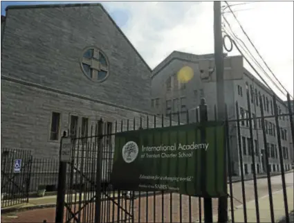  ?? DAVID FOSTER — THE TRENTONIAN ?? The Internatio­nal Academy of Trenton Charter School at 31Chancery Lane is seen on Wednesday, Oct. 26, 2016.