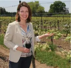  ?? PAUL MARSHMAN PHOTO FOR THE TORONTO STAR ?? Former Bay Street stock trader Sue Enrich, at Rancourt Winery.