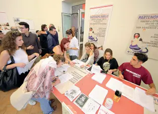  ??  ?? Assemblea Un momento dell’incontro nella sala del Capitolo