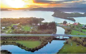  ?? Photo / File ?? Ohau Channel looking towards Mourea and Lake Rotoiti.