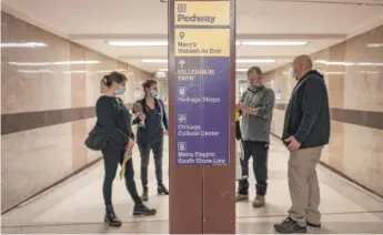  ?? CITY OF CHICAGO ?? New signs in the Pedway will help people make their way around the system of tunnels.