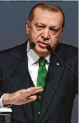  ?? Foto: afp ?? Erdogan möchte, dass die Türken künftig ein türkisches Auto fahren.