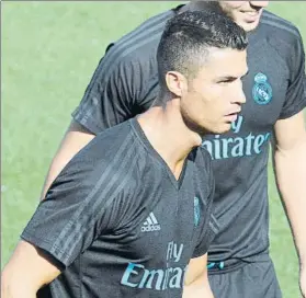  ?? FOTO: EFE ?? Cristiano Ronaldo será el protagonis­ta esta noche en el Santiago Bernabéu