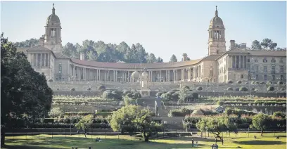  ?? Picture: Bloomberg ?? SEAT OF POWER. The Union Buildings in Tshwane, the country’s administra­tive capital.