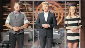  ??  ?? SMALL FRY: Graham Elliott, Gordon Ramsay and Christina Tosi. MasterChef Junior USA Season 4, begins on M-Net on Tuesday.