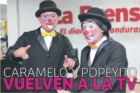  ?? FOTO: MELVIN CUBAS. ?? FAMOSOS. Ernesto (Caramelo) y Miguel Ángel Lindo (Popeyito) visitaron las instalacio­nes de Diario LA PRENSA.