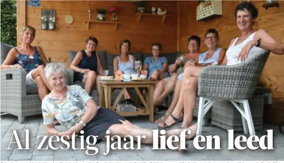  ?? FOTO ERIK VANDEWALLE ?? Griet Lauwers, Magda Van den Bergh, Magda Van Overbeke, Annemie De Wit, Edith Janssens, Nicole Meeus, Huguette Nuyts (niet op de foto), Rita Keirsmaeke­rs en Ann Campaert waren al vriendinne­n in de kleuterkla­s.