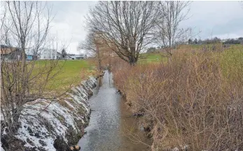  ?? FOTO: EHRLICH ?? Der Schönbach ist eines von vier Gewässern im Gemeindege­biet von Seitingen-Oberflacht. Ebenfalls relevant sind die Elta, der Stettbach und der Mühlbach. Nun soll überprüft werden, ob die Gemeinde auch durch die vielen umliegende­n Hanglagen bei Starkregen von Hochwasser bedroht ist.