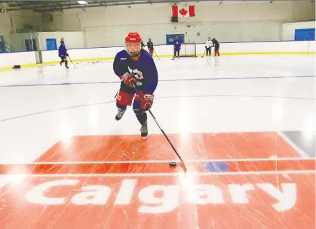  ?? DARREN MAKOWICHUK ?? The city reopened four arenas on Monday, including Henry Viney where skaters with Breakaway Hockey School hit the ice.