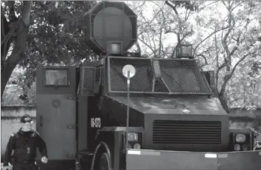  ??  ?? ARMA SÓNICA. Se habría utilizado contra manifestan­tes.