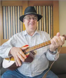  ?? ARLEN REDEKOP ?? Marcello Veiga, a mining professor, sings at UBC on Monday. Veiga changes the lyrics of pop songs to educate artisan gold miners.