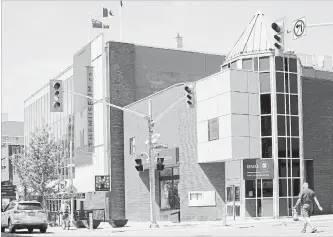  ?? PETER LEE WATERLOO REGION RECORD FILE PHOTO ?? BMO Bank of Montreal gave Themuseum the first rights to buy its building at King and Queen streets for $3 million.