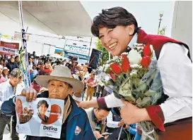  ??  ?? Delfina Gómez en el acto de campaña que tuvo en Cuautitlán.