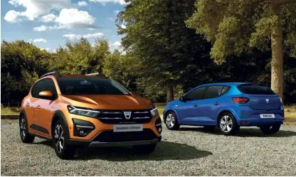  ?? Foto Dacia ?? Sandero in izvedba stepway sta v tretji generaciji podobnih mer kot doslej, le malce nižja v zadnjem delu in rahlo širša.