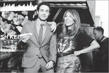  ??  ?? Zac Posen and Nina Garcia in “Project Runway”