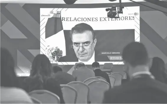  ?? CORTESÍA OSWALDO RAMÍREZ / FORBES MÉXICO ?? El canciller Marcelo Ebrard asistió de forma remota al Foro Forbes Economía y negocios 2021: el nuevo escenario económico