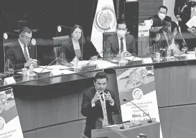  ?? FEDERICO XOLOCOTZI ?? El director del IMSS, durante su comparecen­cia en el Senado