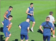  ??  ?? TRABAJO. Kalinic, en el entrenamie­nto del Atlético.