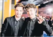  ??  ?? Heiko (l.) und Roman Lochmann sind „Die Lochis“und wurden mit Youtube-Videos bekannt.