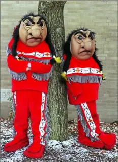  ?? Post-Gazette ?? West Allegheny Indians mascots “Womp ’em” and “Stomp ’em” in 1997.