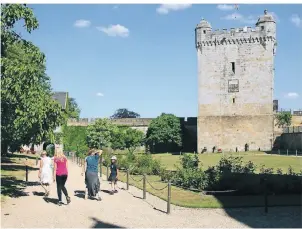  ?? ?? Burg Bentheim war jahrhunder­telang eine Festung.